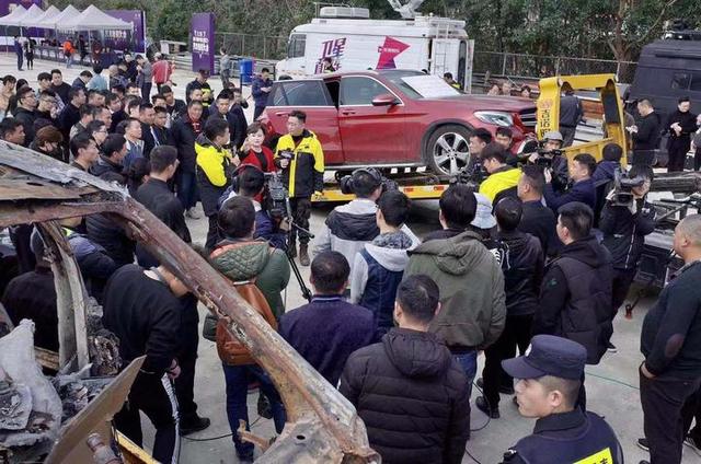 浙江女子花150万买进口奔驰 不到一个月发现被坑