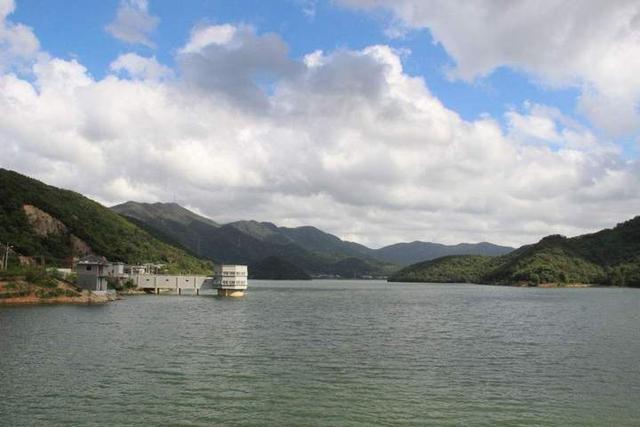 岛城15日起入汛 今年预计有三四个台风影响舟山