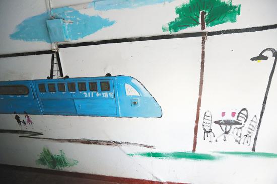 黄岩不少社区惊现自创壁画