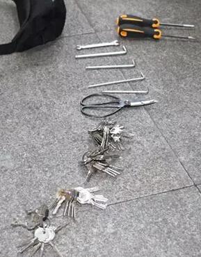 绍兴市民给电动车装防盗车牌 丢失第二天顺利