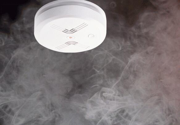 烟雾报警器一直误报是怎么回事呢？