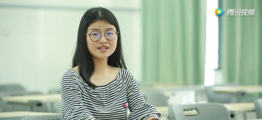 英语课代表,特长:美术,张晨玥采荷实验学校南京大学张晨悦学校课代表