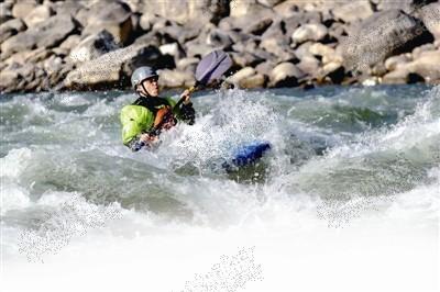 温州男子通过美国4级白水教练认证 全国仅4人