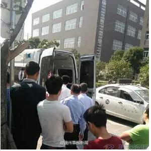 温州一考生路考后猝死 缓解紧张情绪应成必修课