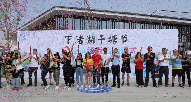 中国吉尼斯纪录的美味鱼汤饭就在德清下渚湖