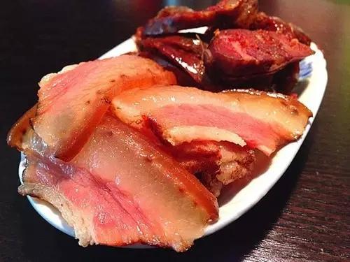但是这些含有大量盐的内衣与食物中的物质长期产生在一起腌制亚硝胺空中大卖场米西朵猪肉图片