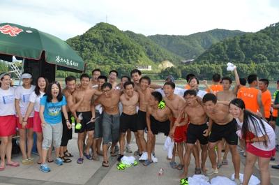 C9高校龙舟赛将决战新安江