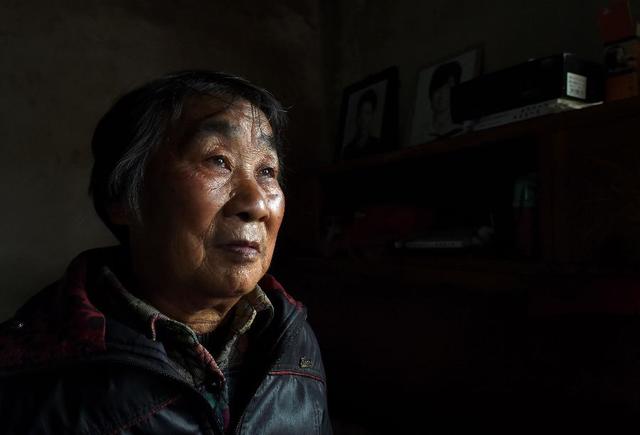 浦江农妇张凤英16年种田养猪 替子还债信义如