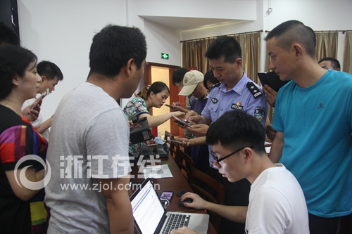 德清实名销售烟花爆竹 警方专门开发一款APP