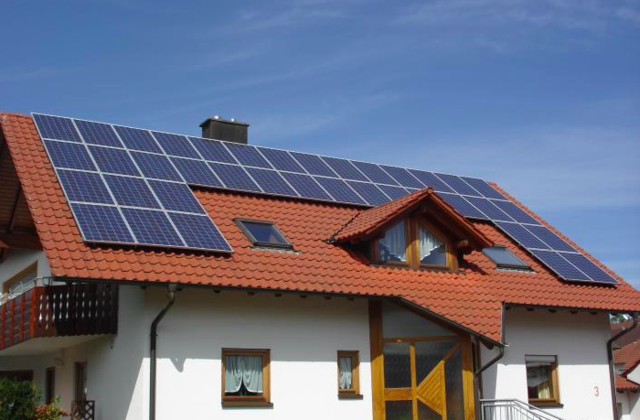 舟山一男子打算在家发电卖给国家