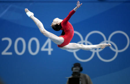 组图范晔写真大秀性感体操冠军展玉女本色