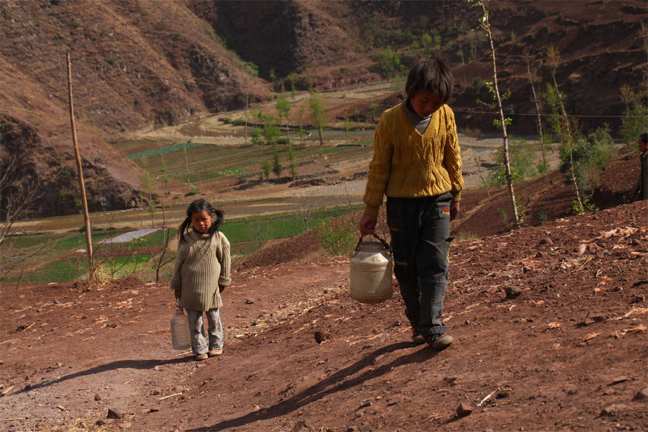 干旱中的红岩乡:没有年轻人的村庄