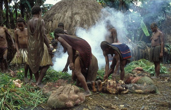 揭秘印尼土著村落原始生活