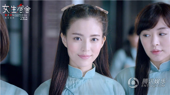 《女生宿舍》首发剧照 透薄迷你裙校服抢眼球