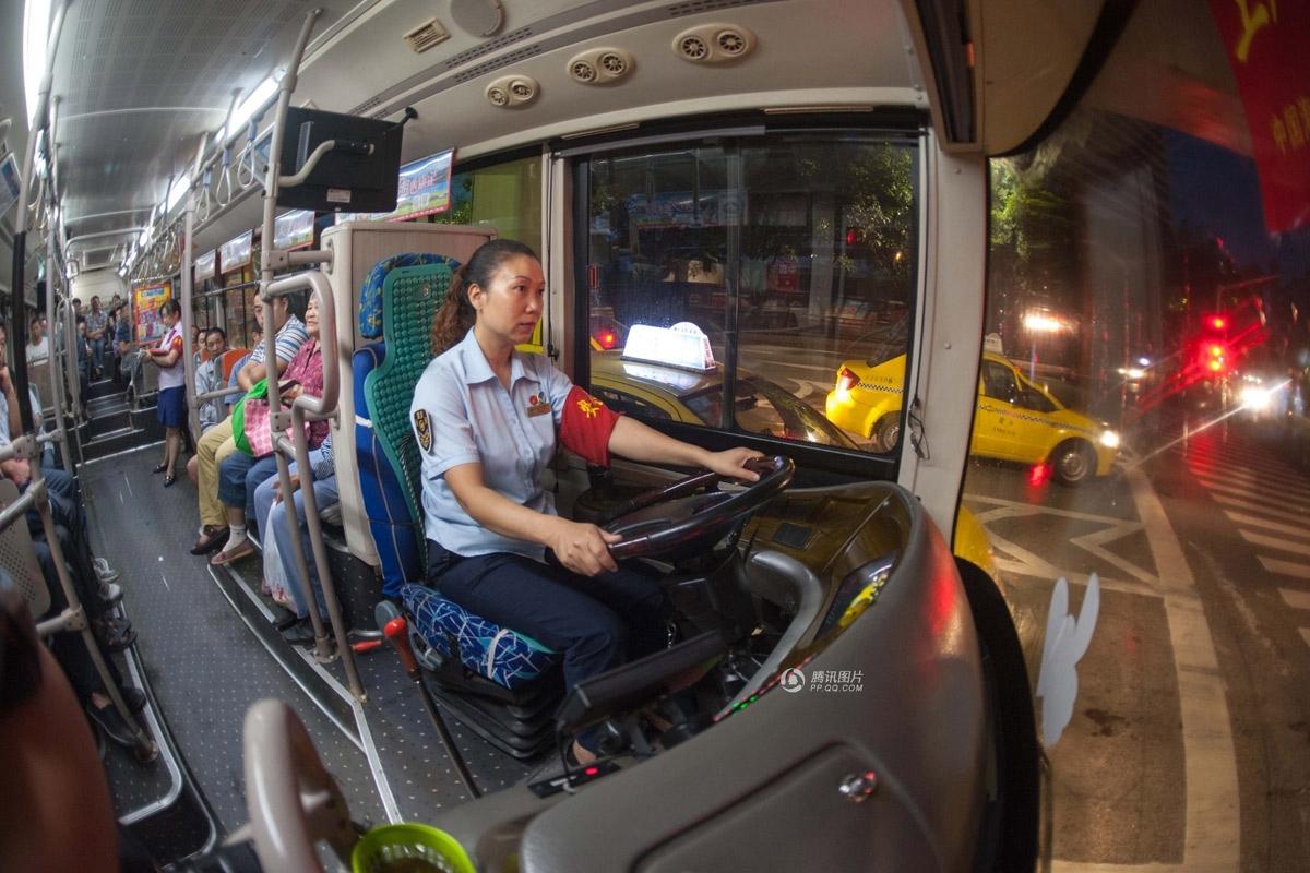 南京军区副司令员,我非枭雄,采珂祛斑霜,梦幻天下,鬼畜王兰斯,开幕式