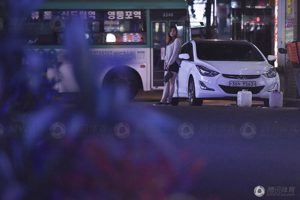 暗访韩国红灯区夜夜笙歌 满大街都是站街女(组图)