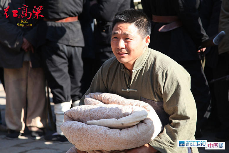 《红高粱》四奎去世惹泪崩 :曾被周迅"勾引"