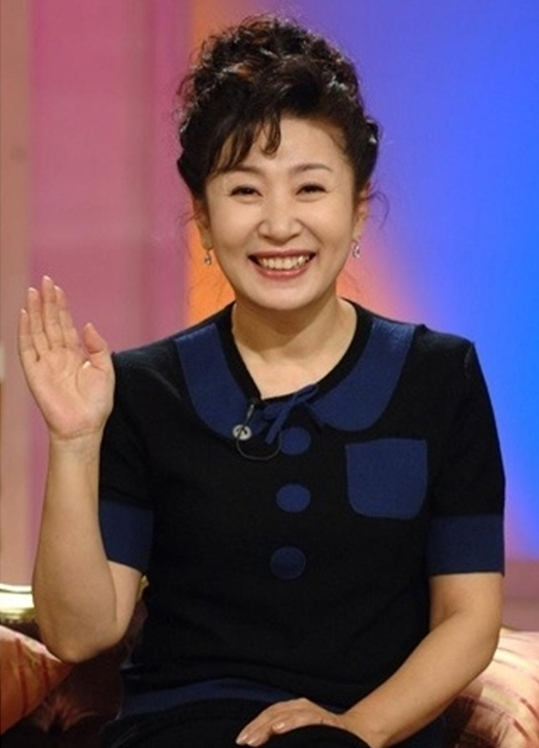 "金三顺"妈妈韩演员金慈玉去世 享年63岁