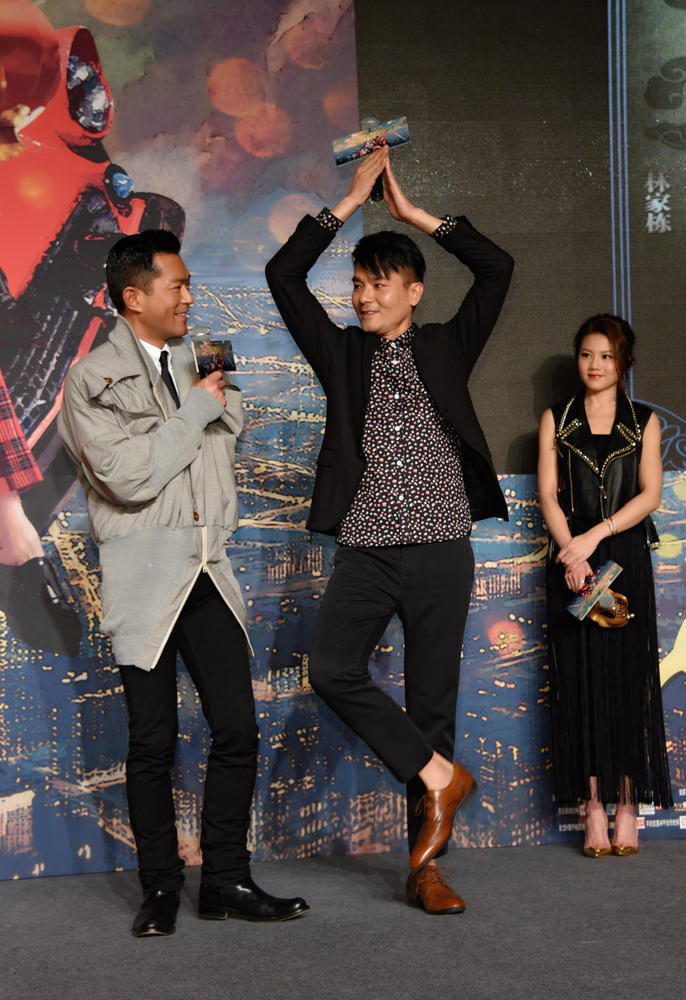 《神探驾到》首映 古天乐变神经张翰包6亿票房