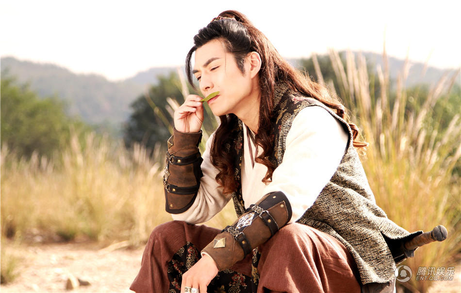 吕良伟(微博),张含韵(微博),元华,王艺曈,杨净如等群星领衔主演的古装