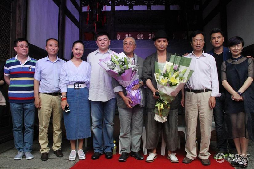 腾讯娱乐讯由张挺执导,段奕宏,曾江,章婷婷,陈冲,廖凡,万弘杰主演的