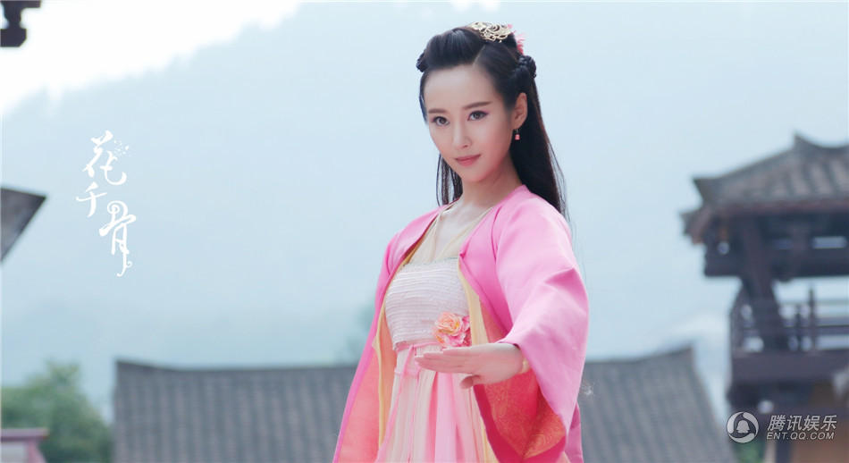 《花千骨》仙剑大会刀光剑影 赵丽颖命悬一线