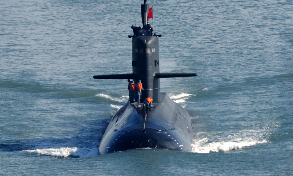 组图:海军多兵力红蓝实弹对抗演练掠影