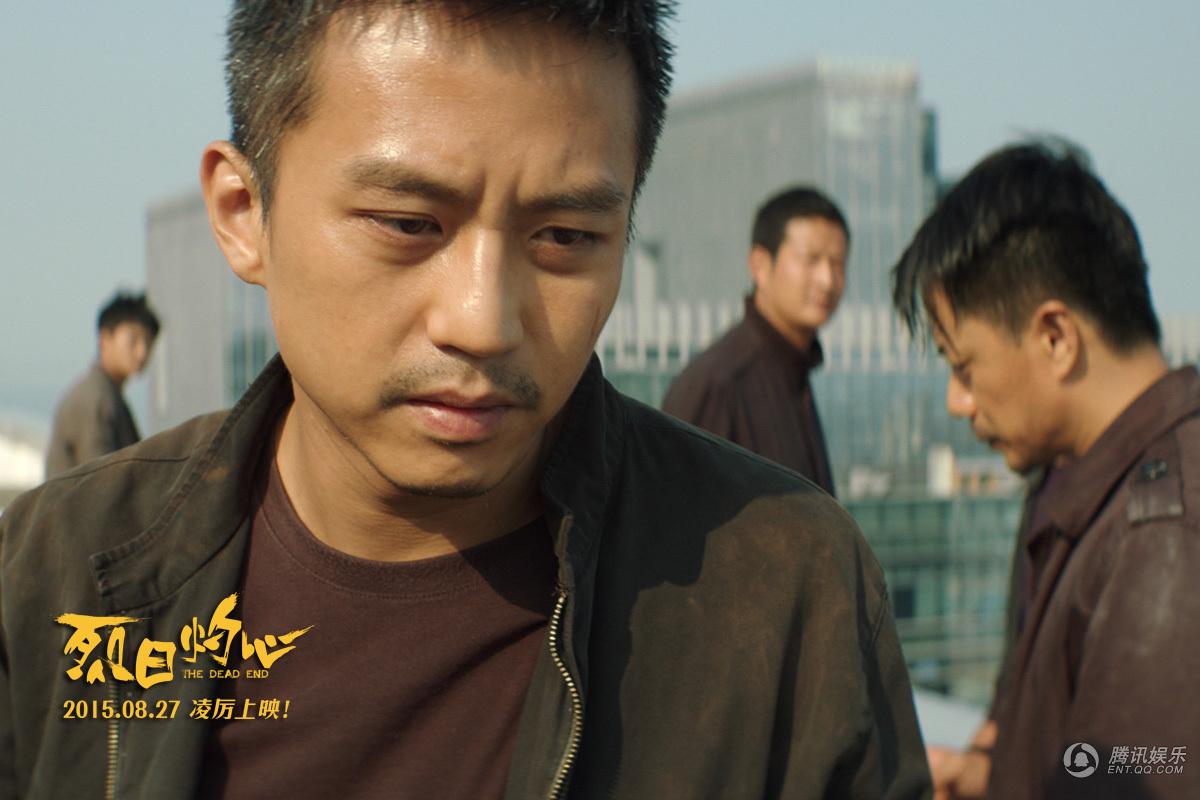 邓超《烈日灼心》挑战恐惧 上天入水绝境逢生