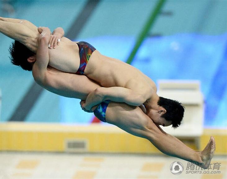 高清 男男69式跳水 中国队花式跳水引人咋舌 体育 腾讯网