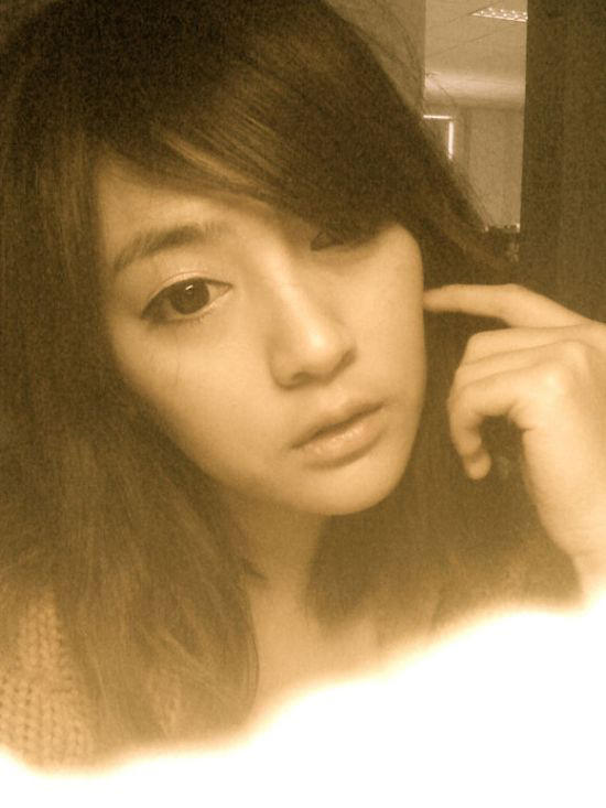 沐沐   职业解说,现在是gtv女主播.