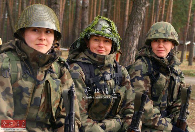 组图:有一种惊艳叫波兰女兵