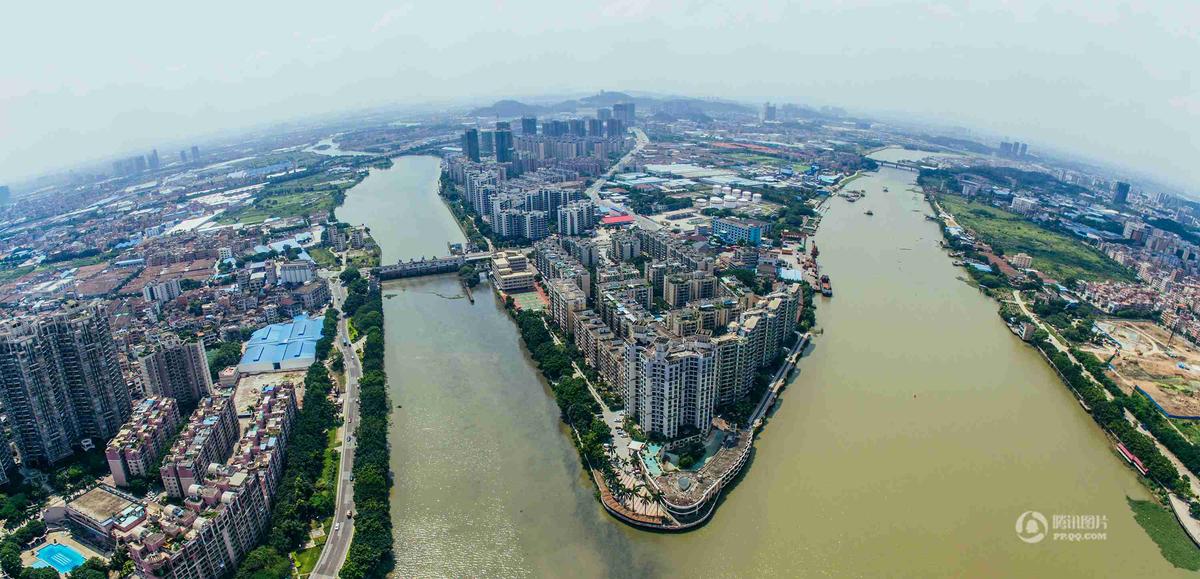 在大沥的云端行走 航拍国内最宽裕的乡镇