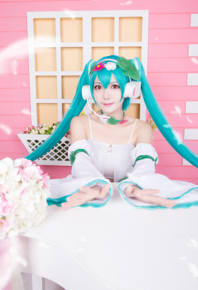 《vocaloid家族》初音未來cos