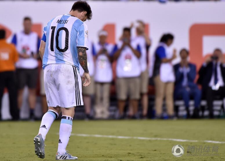 智利4-2胜阿根廷 梅西宣布退出国家队