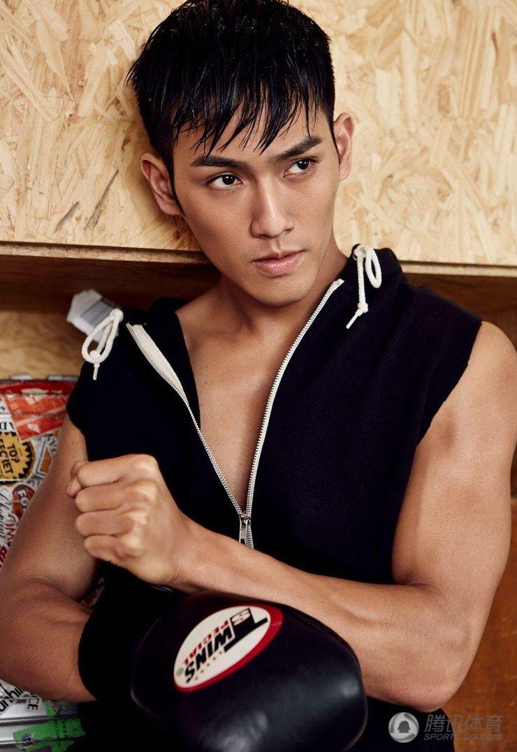 星二代变身搏击硬汉致敬奥运_体育_腾讯网