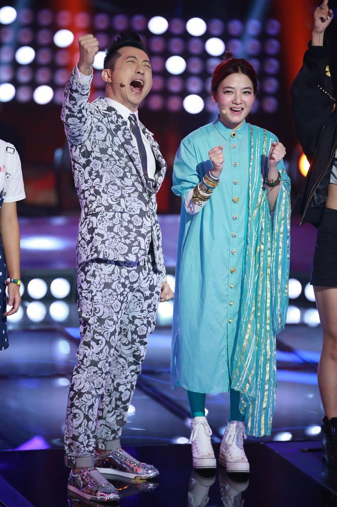 范晓萱变印度舞娘 热辣舞姿秀性感身材