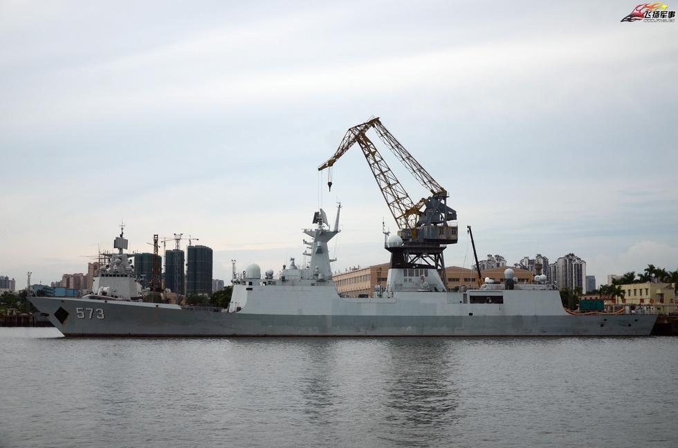 中国海军大舰齐聚湛江军港 - acfun弹幕视频网 - 认真你就输啦 (?ω?