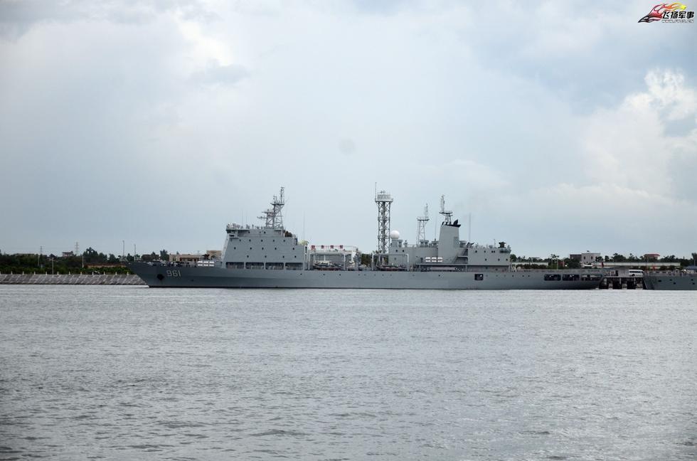 中国海军大舰齐聚湛江军港 - acfun弹幕视频网 - 认真你就输啦 (?ω?