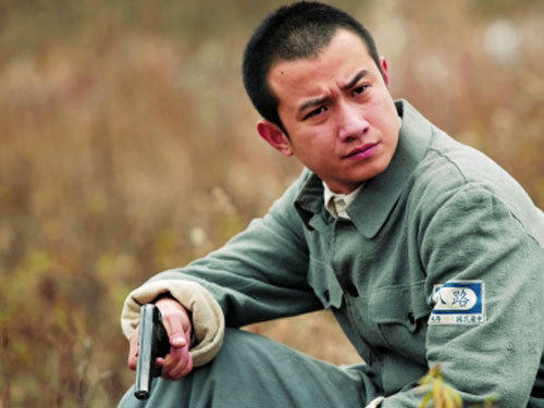 胡歌霍建华陈晓 穿上军装的男星们谁更英姿飒爽