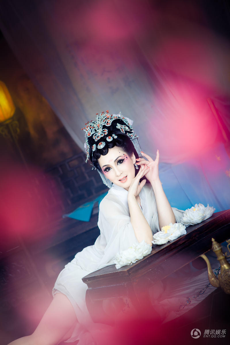 夺人眼球戏曲名伶——贾沐晴【10p】