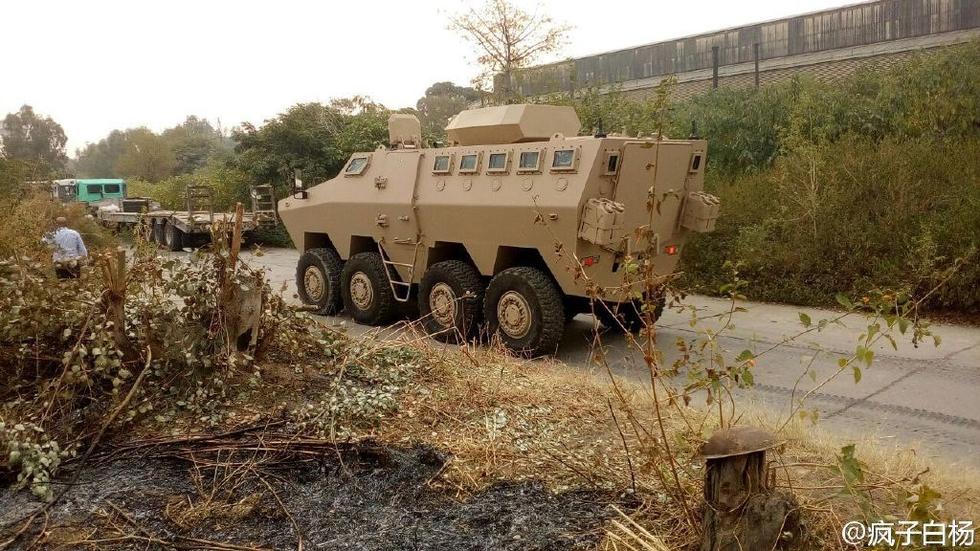 巴铁自研88轮式装甲车看着还蛮高大上
