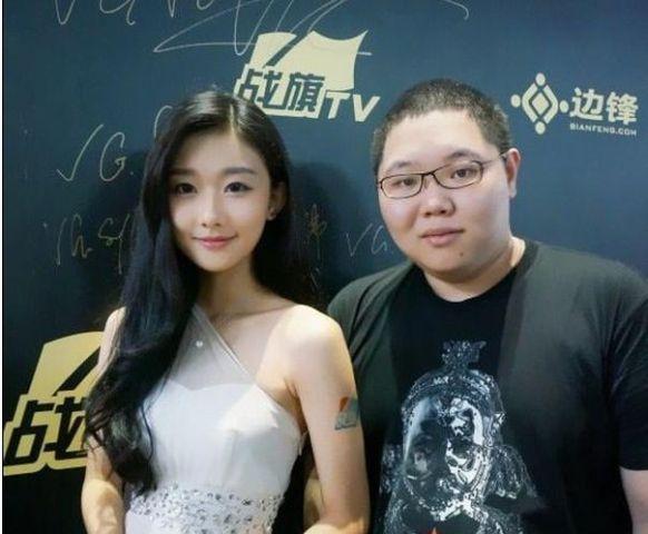 pdd皮皮岛休假 晒的妹子却不是沈灵敏