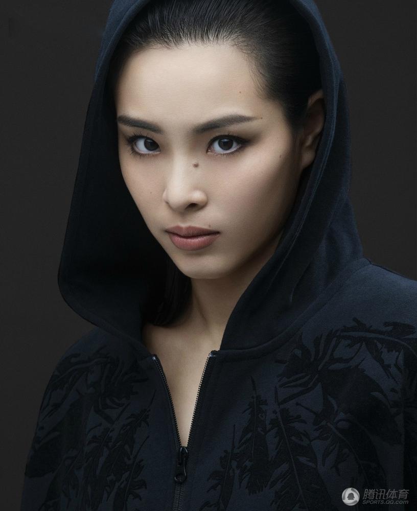 吴敏霞拍运动风写真网友简直不能更酷图