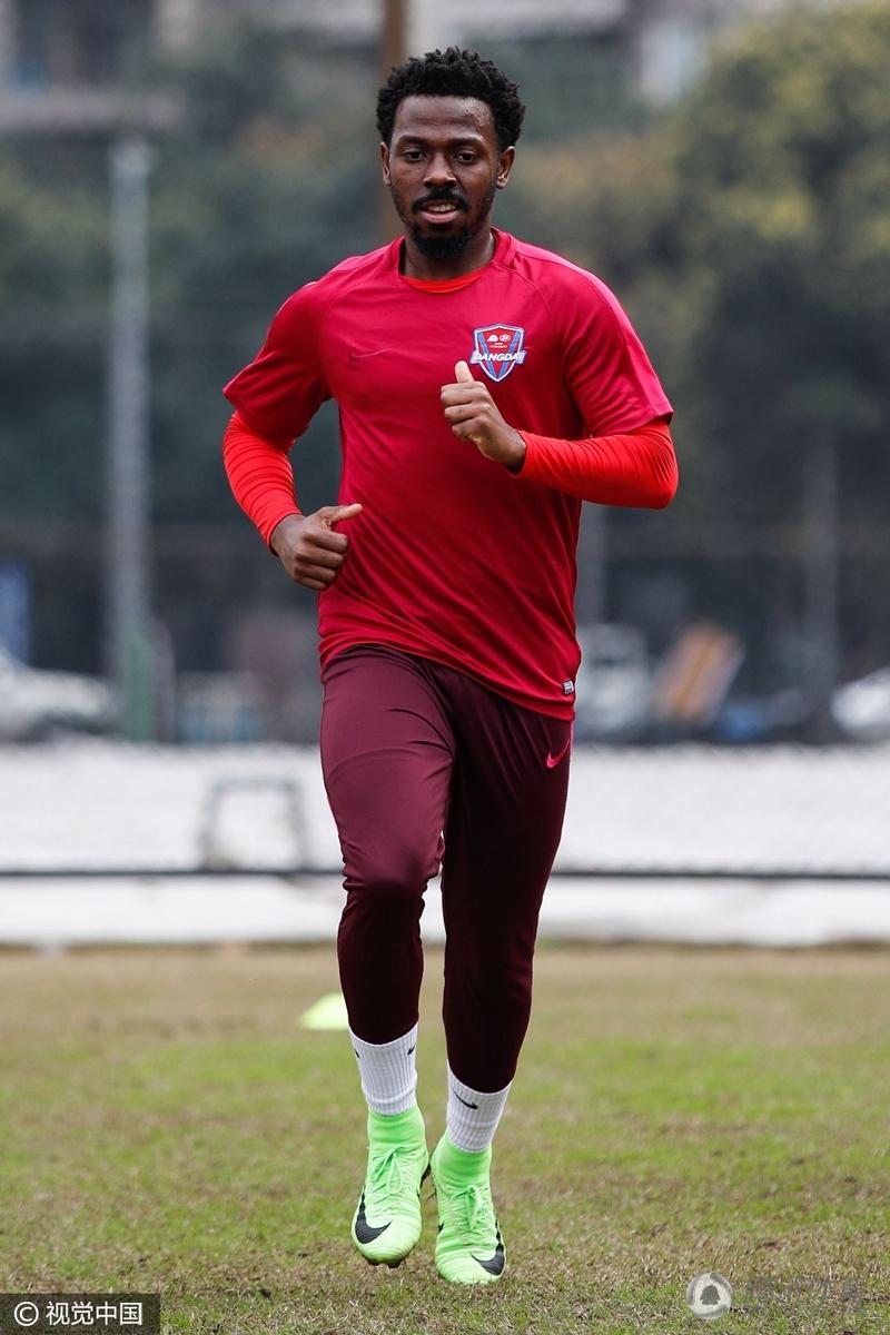 "小摩托"费尔南多