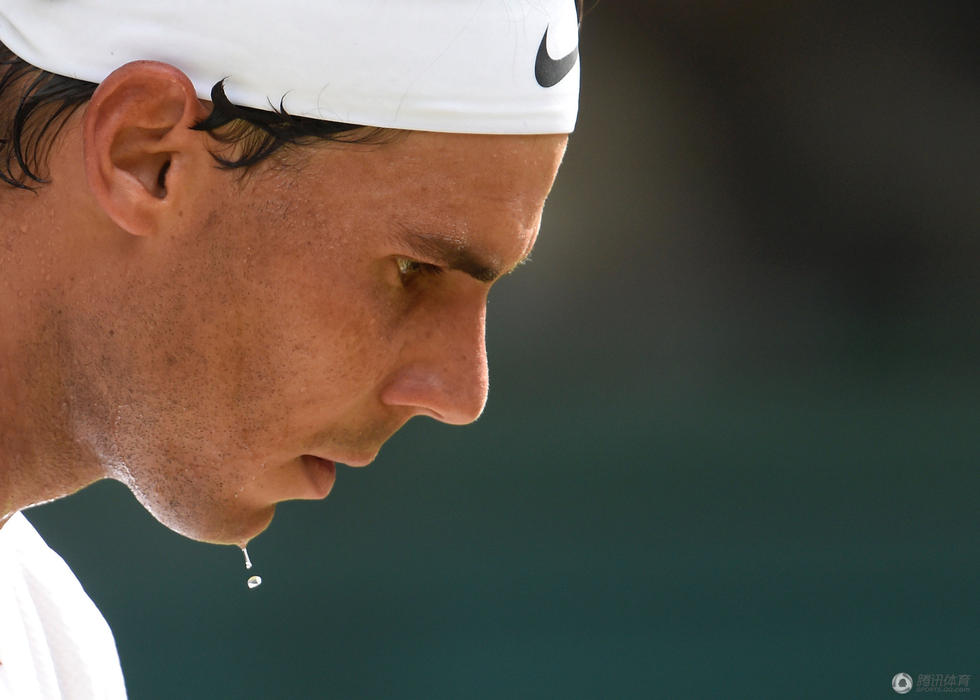 高清:拒绝冷门!纳达尔目光坚毅展王者气度