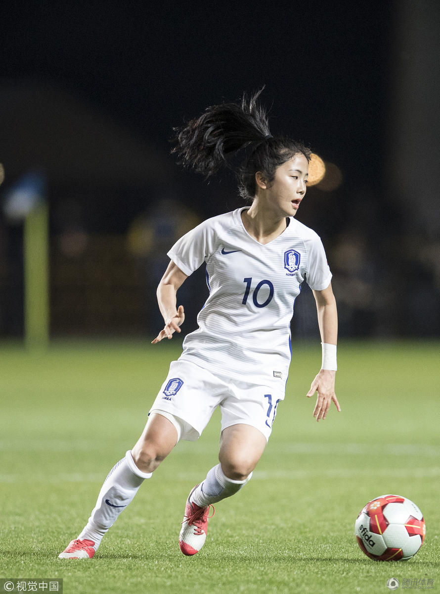 高清:韩国女足10号私照曝光 被赞可爱到犯规