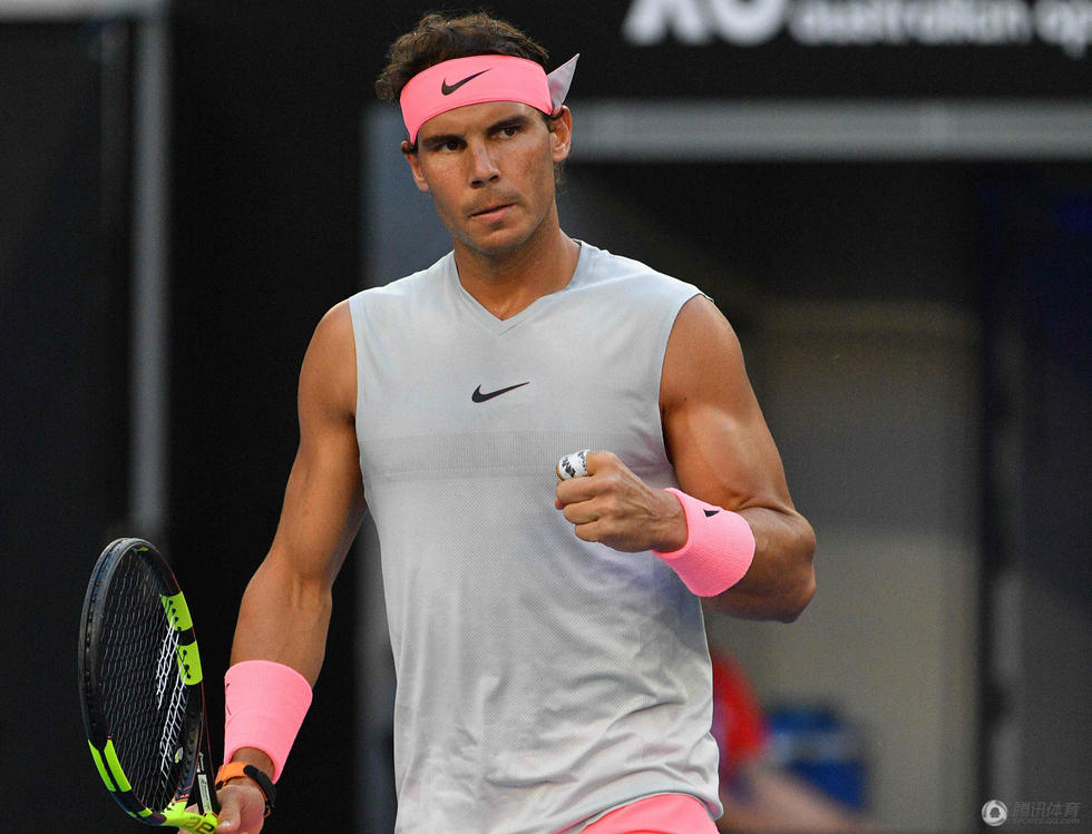 组图纳达尔战袍清爽亮眼肌肉线条让人惊叹