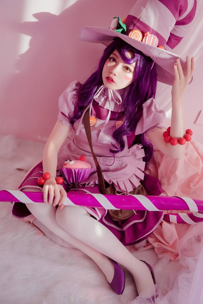 《英雄联盟》璐璐 _cosplay_翼风游戏网