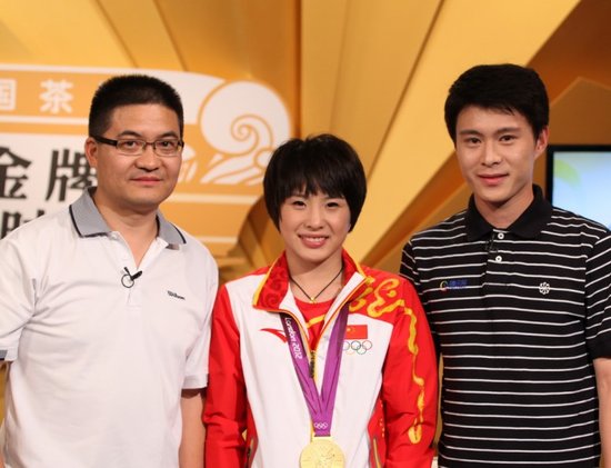 专访汪皓:奥运冠军分量最重 力挺陈一冰 2012年08月01日08:03 腾讯