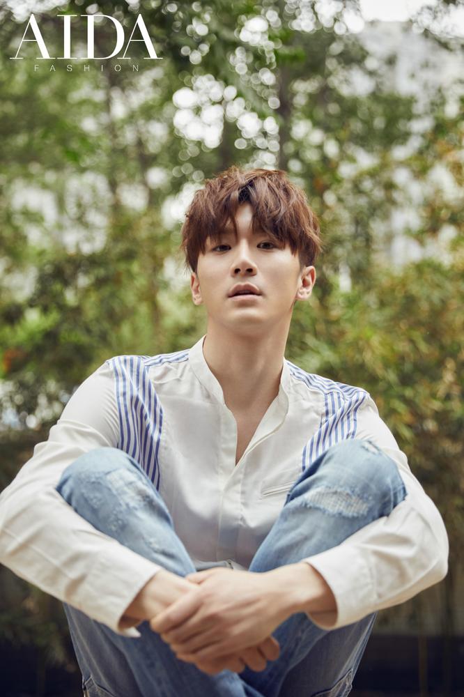 百变形象曾虹畅 时尚大片演绎n面人生 _大燕_腾讯网